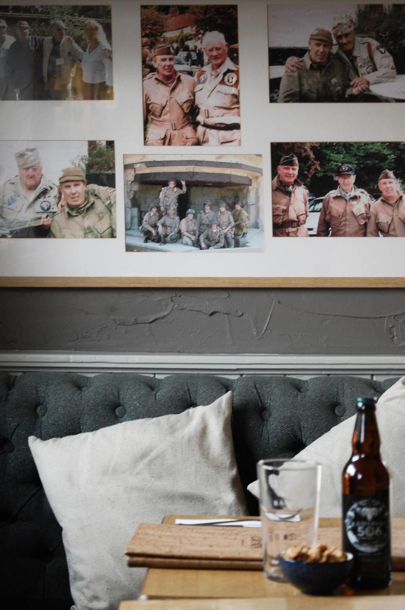 Hotel The Crown Aldbourne Extérieur photo