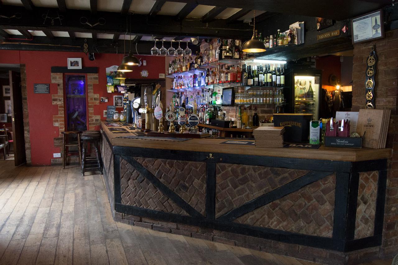 Hotel The Crown Aldbourne Extérieur photo